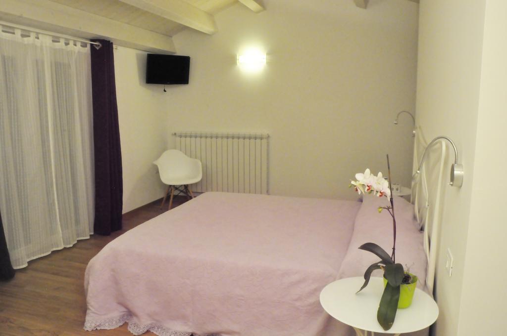 Da Oreste Affittacamere Fara San Martino Exteriör bild
